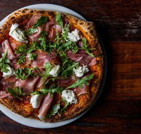Justin Lane Pizzeria  Bar - Kalgoorlie Accommodation