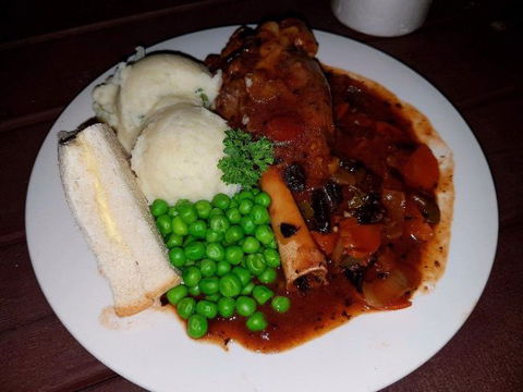 The Hideaway Station Hotel - Kalgoorlie Accommodation 0