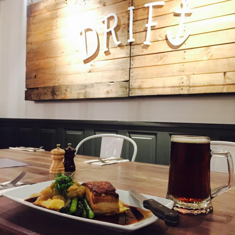 Drift Bar - Kalgoorlie Accommodation 1