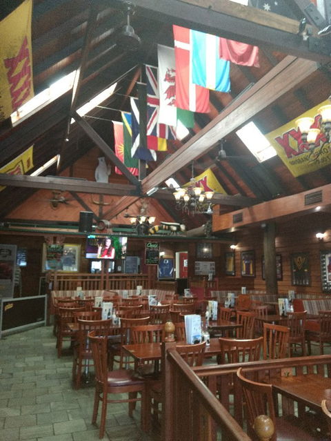 The Bush Inn Bar & Grill Steak House - Kalgoorlie Accommodation 4