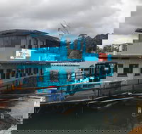 Skippers Floating Eatery - Kalgoorlie Accommodation