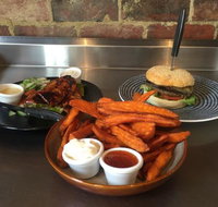 Across The Road Burger House - Kalgoorlie Accommodation