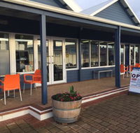 DeckChair Cafe - Kalgoorlie Accommodation