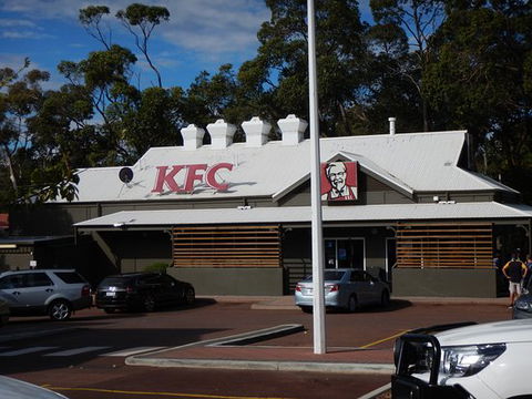 KFC - Kalgoorlie Accommodation 0