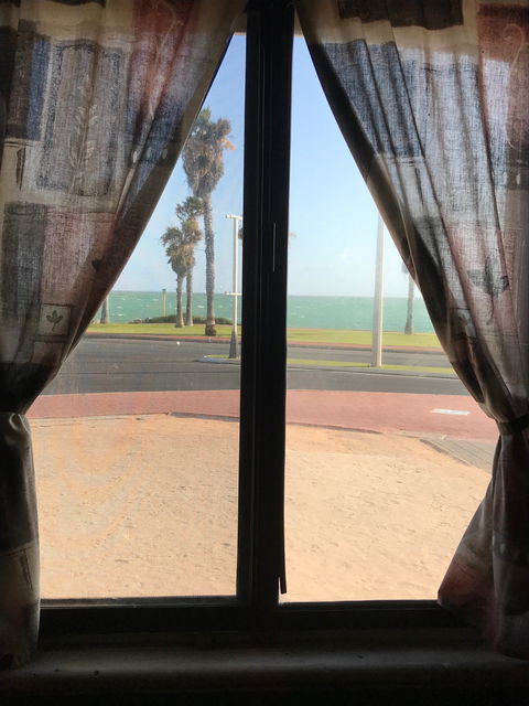 The Old Pearler Restaurant - Kalgoorlie Accommodation 12