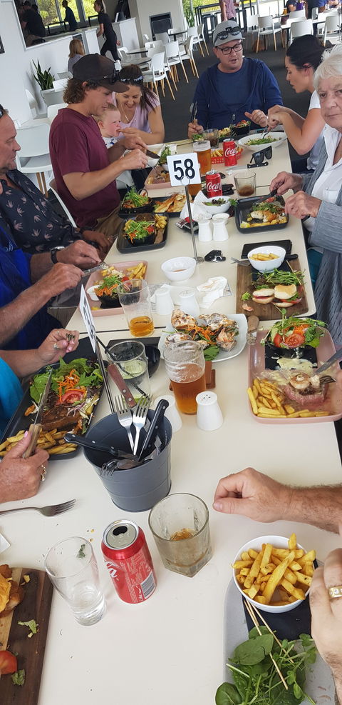 The Cut Tavern Bar & Bistro - Kalgoorlie Accommodation 1