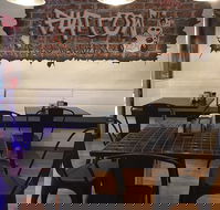 Phat Cow Fish  Chippery Burgeria - Kalgoorlie Accommodation