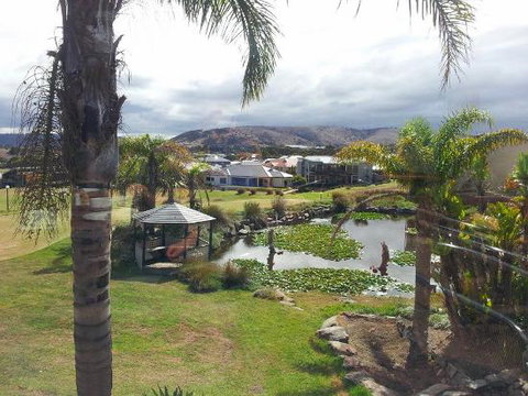 McCracken Country Club Restaurant - Kalgoorlie Accommodation 0