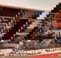 Waffles  Gems - Kalgoorlie Accommodation