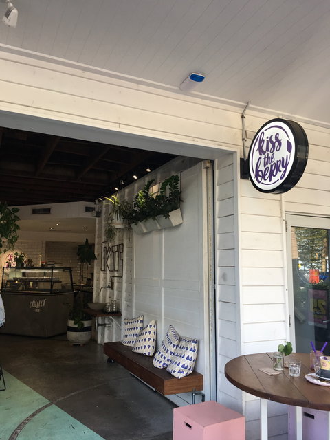 Kiss The Berry - Kalgoorlie Accommodation 1