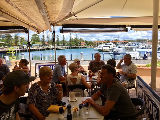 Cleveland QLD Kalgoorlie Accommodation