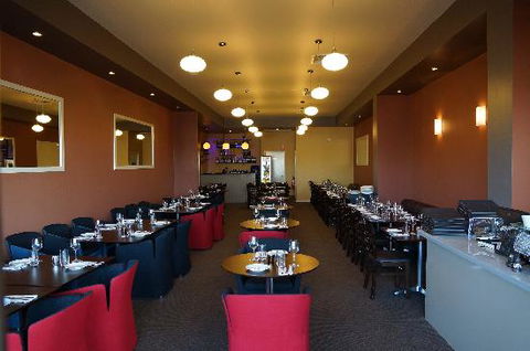 Saffron Lounge - Kalgoorlie Accommodation 0