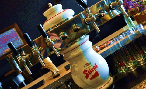 Aquavue Cafe Watersports - Kalgoorlie Accommodation 11