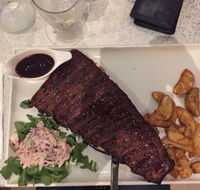 Trinity Beach Tavern - Kalgoorlie Accommodation