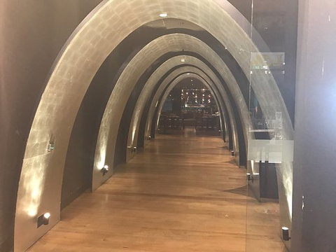 Meat Fish Wine - Kalgoorlie Accommodation 0