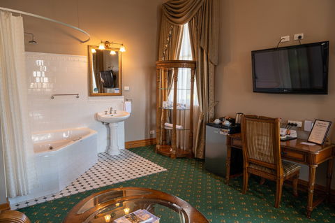 Denison Boutique Hotel - Kalgoorlie Accommodation 10