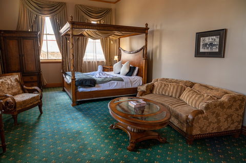 Denison Boutique Hotel - Kalgoorlie Accommodation 12