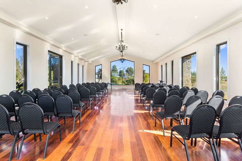 Quality Suites Point Cook Seasons 5 - Kalgoorlie Accommodation 13