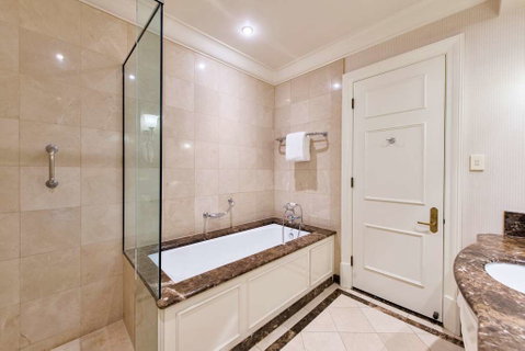 Treasury Brisbane - Kalgoorlie Accommodation 3