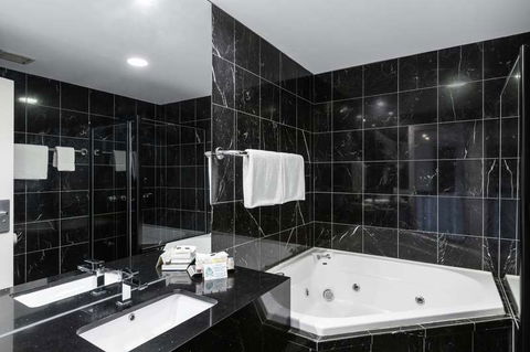 All Seasons Bendigo - Kalgoorlie Accommodation 11