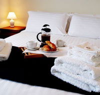 Hut on the Hill BB - Kalgoorlie Accommodation