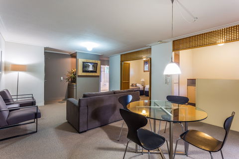 The Airport International Motel - Kalgoorlie Accommodation 6