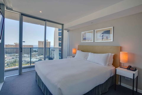 Hilton Surfers Paradise Hotel - Kalgoorlie Accommodation 4