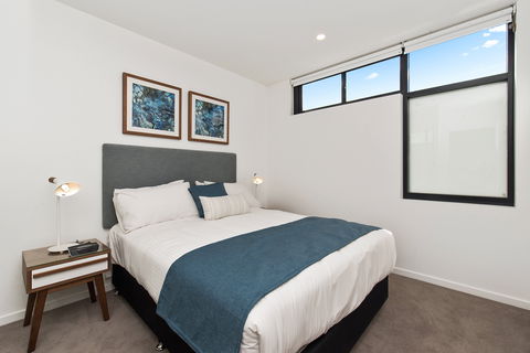 Arise Ivy And Eve - Kalgoorlie Accommodation 12
