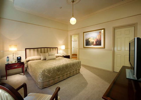 Royal Albert Hotel - Kalgoorlie Accommodation 7