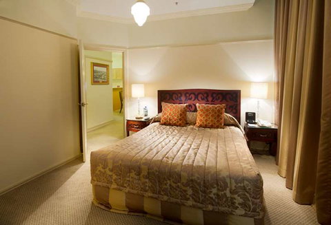 Royal Albert Hotel - Kalgoorlie Accommodation 17