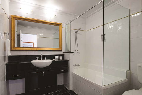 Adina Apartment Hotel Anzac Square - Kalgoorlie Accommodation 6
