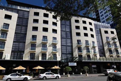 Mantra Hindmarsh Square - Kalgoorlie Accommodation 0