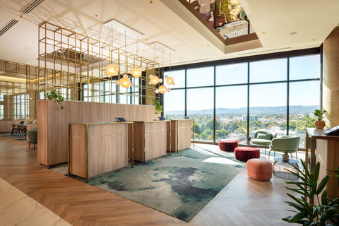 Crowne Plaza Adelaide - Kalgoorlie Accommodation 2