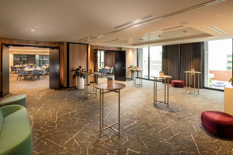 Crowne Plaza Adelaide - Kalgoorlie Accommodation 7