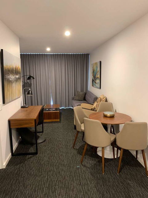 Adelaide Dress Circle Apartments - Kalgoorlie Accommodation 11