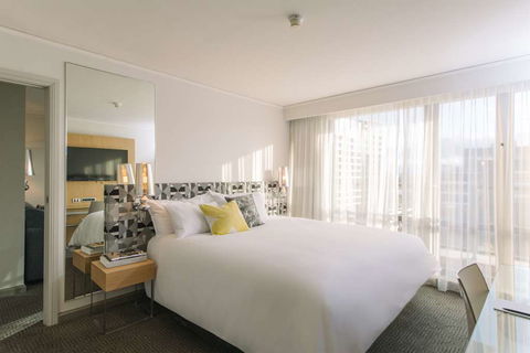 QT Canberra - Kalgoorlie Accommodation 16
