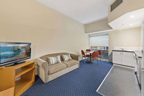 YEHS Hotel Melbourne CBD - Kalgoorlie Accommodation 12