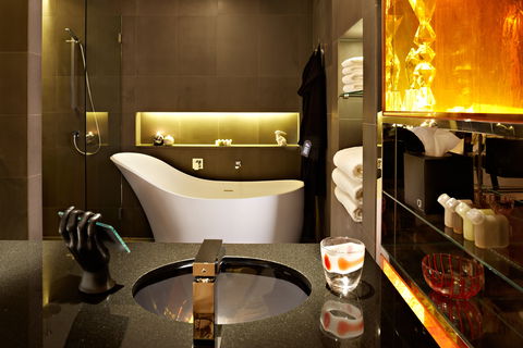 QT Sydney - Kalgoorlie Accommodation 7