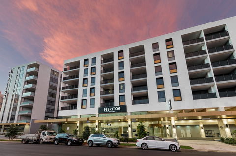 Meriton Suites Sydney Airport - Kalgoorlie Accommodation 1