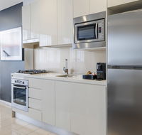 Meriton Suites Zetland - Kalgoorlie Accommodation