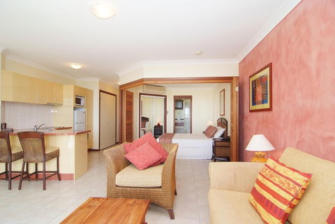 At Waters Edge Resort - Kalgoorlie Accommodation 2
