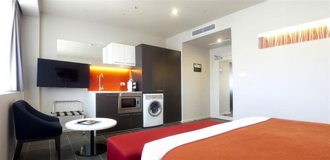 Abode Woden - Kalgoorlie Accommodation 2
