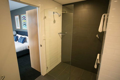Alpha Hotel Eastern Creek - Kalgoorlie Accommodation 1