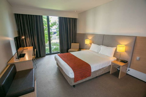 Alpha Hotel Eastern Creek - Kalgoorlie Accommodation 2