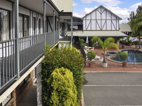 Ibis Styles Adelaide Manor - Kalgoorlie Accommodation 0
