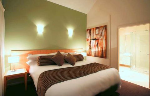 York Cove - Kalgoorlie Accommodation 2
