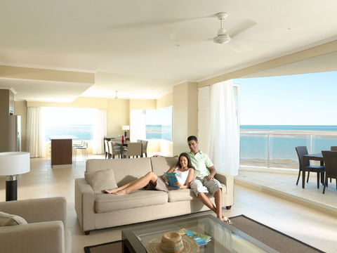 Oaks Resort & Spa Hervey Bay - Kalgoorlie Accommodation 2