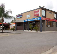 Nightcap at Playford Tavern - Kalgoorlie Accommodation