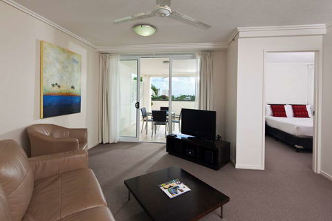 Cairns Central Plaza Apartment - Kalgoorlie Accommodation 1