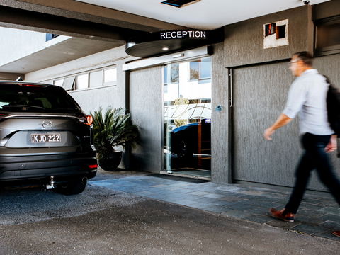 Astor Inn - Kalgoorlie Accommodation 0